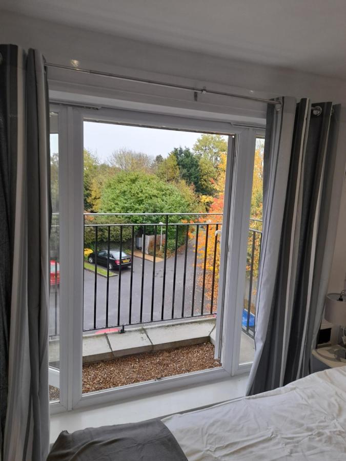 Penthouse Apartment Free Wi-Fi & Parking Occasional Bed Available Solihull Exterior foto