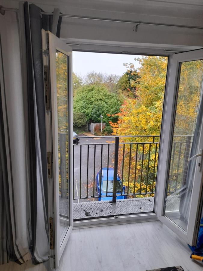 Penthouse Apartment Free Wi-Fi & Parking Occasional Bed Available Solihull Exterior foto