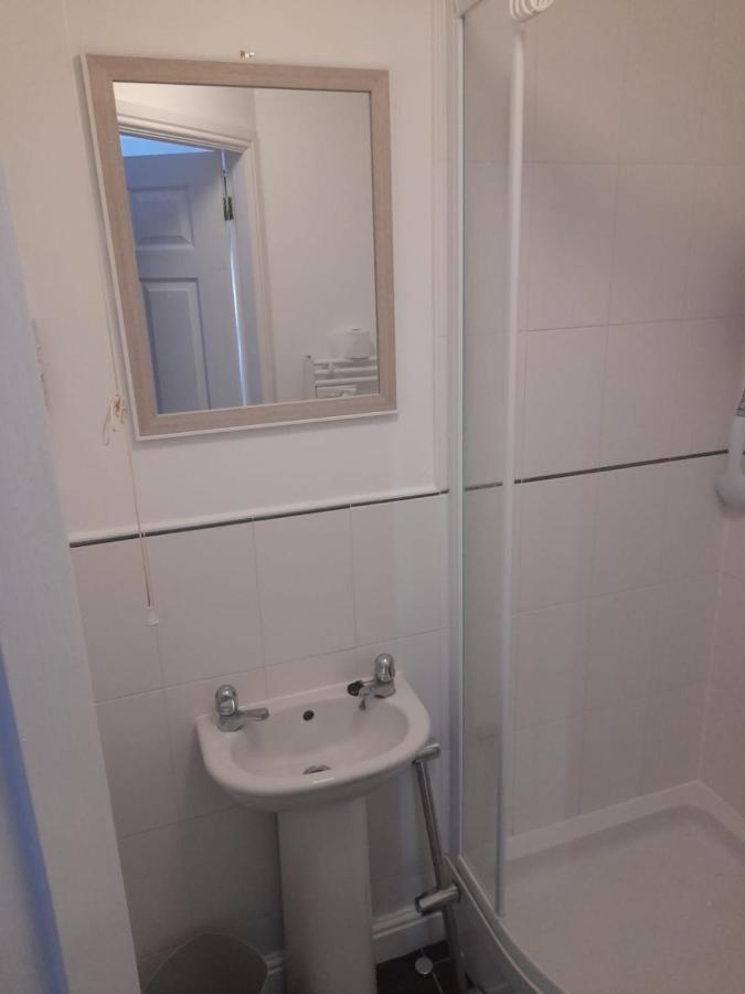 Penthouse Apartment Free Wi-Fi & Parking Occasional Bed Available Solihull Exterior foto